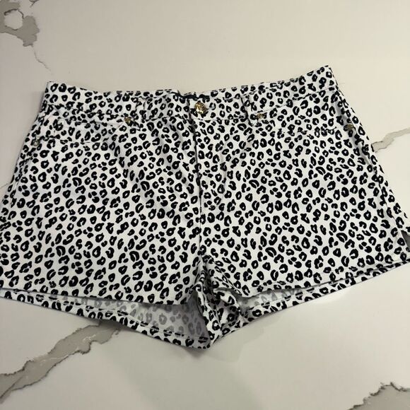 Juicy Couture Leopard shorts size 32 - Picture 1 of 7